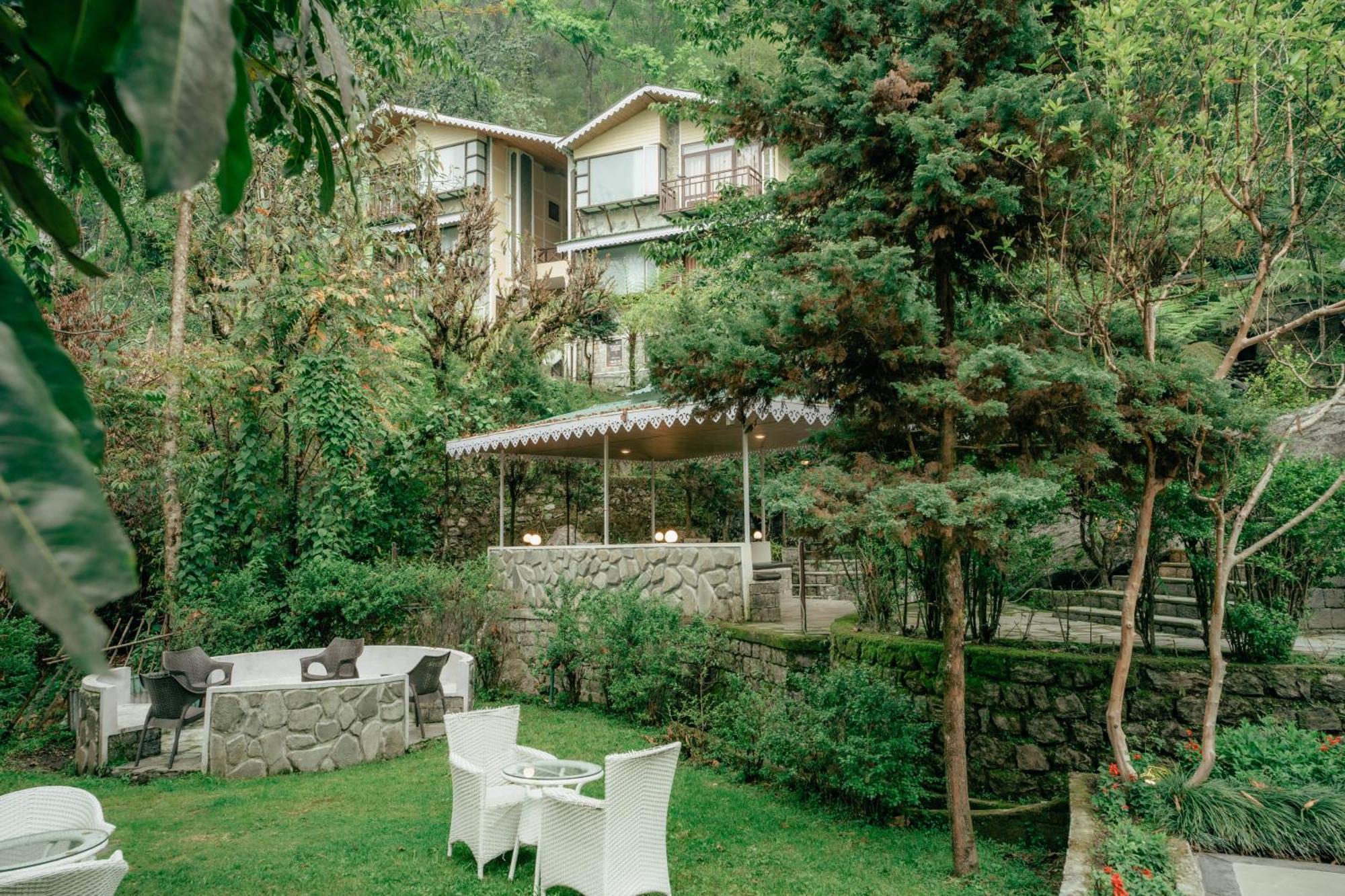 Summit Norling Resort & Spa Gangtok Exterior photo